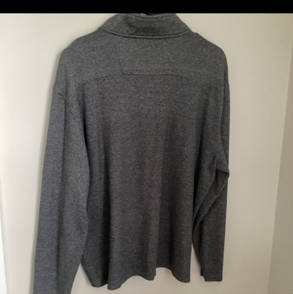 Mens XL 1/4 zip Calvin Klein pullover. - Picture 2 of 5